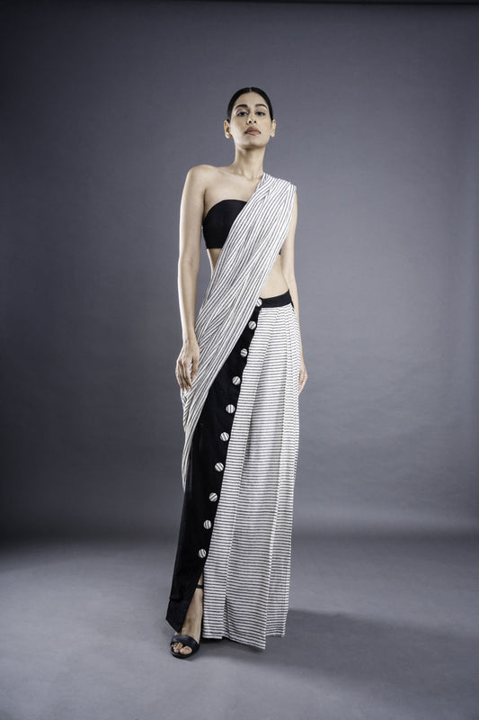 Black & White Pre-Stitched Saree