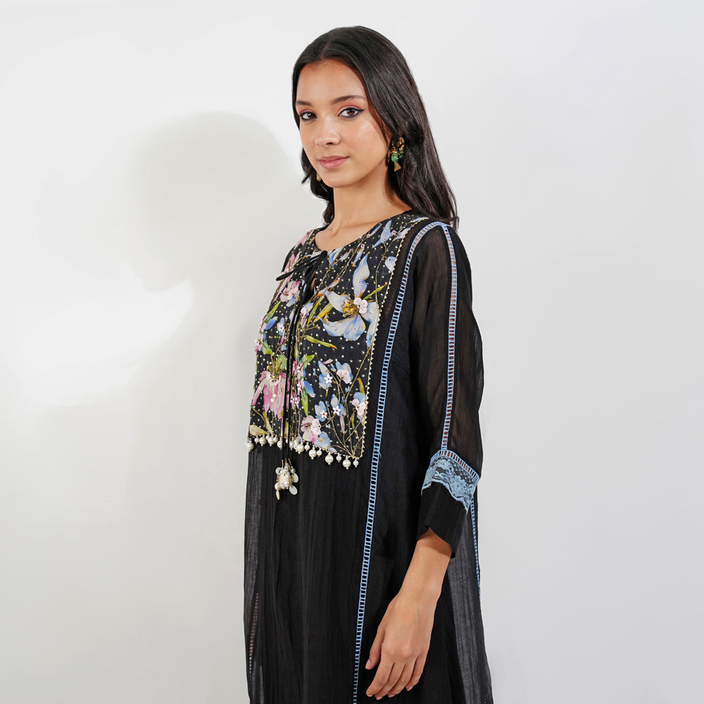 Summer Floral Panelled Kurta Set-Black