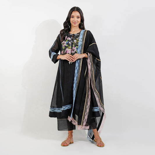 Summer Floral Panelled Kurta Set-Black