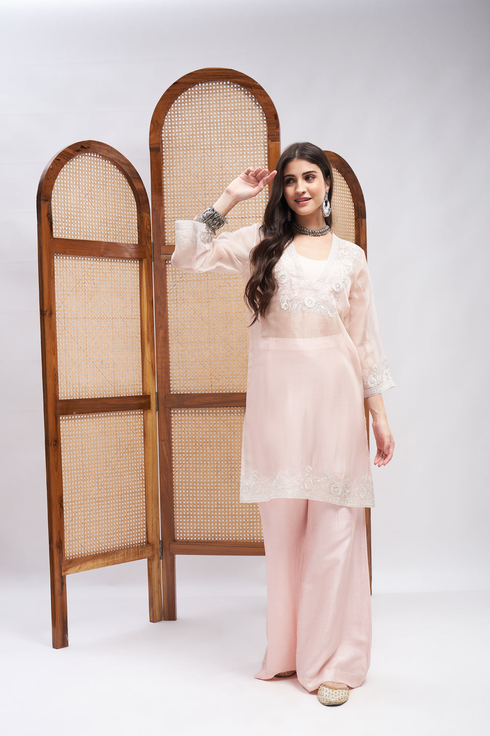 Aari Embroidered Shrug Kurta Set