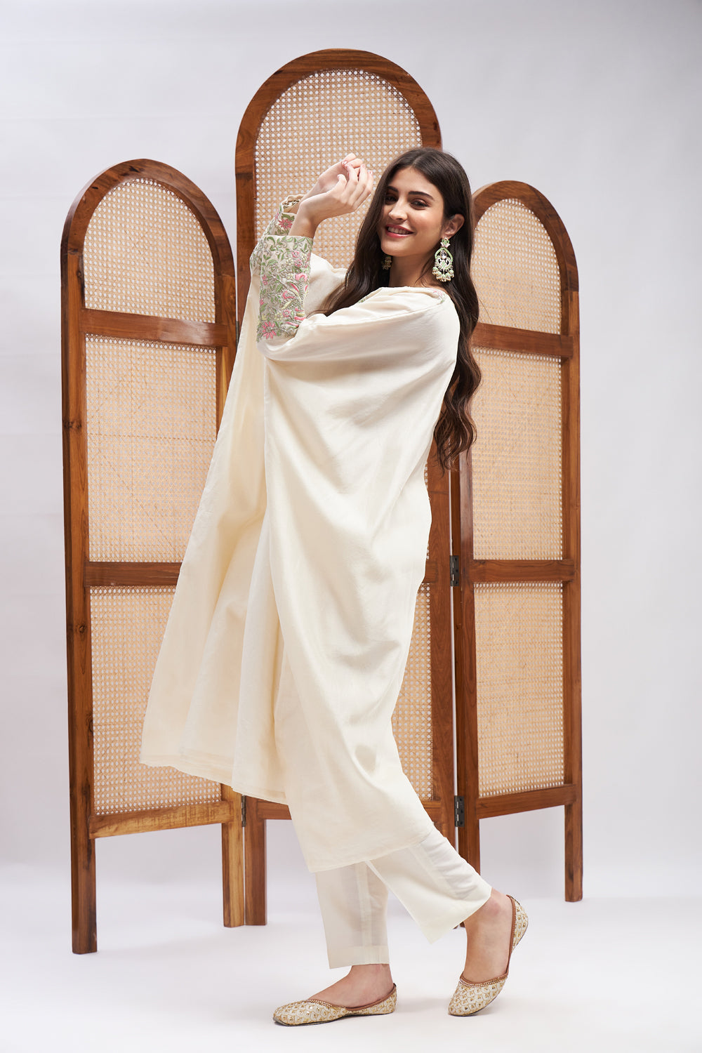 Ruhaniyat Embroidered Kaftan & Pant Set