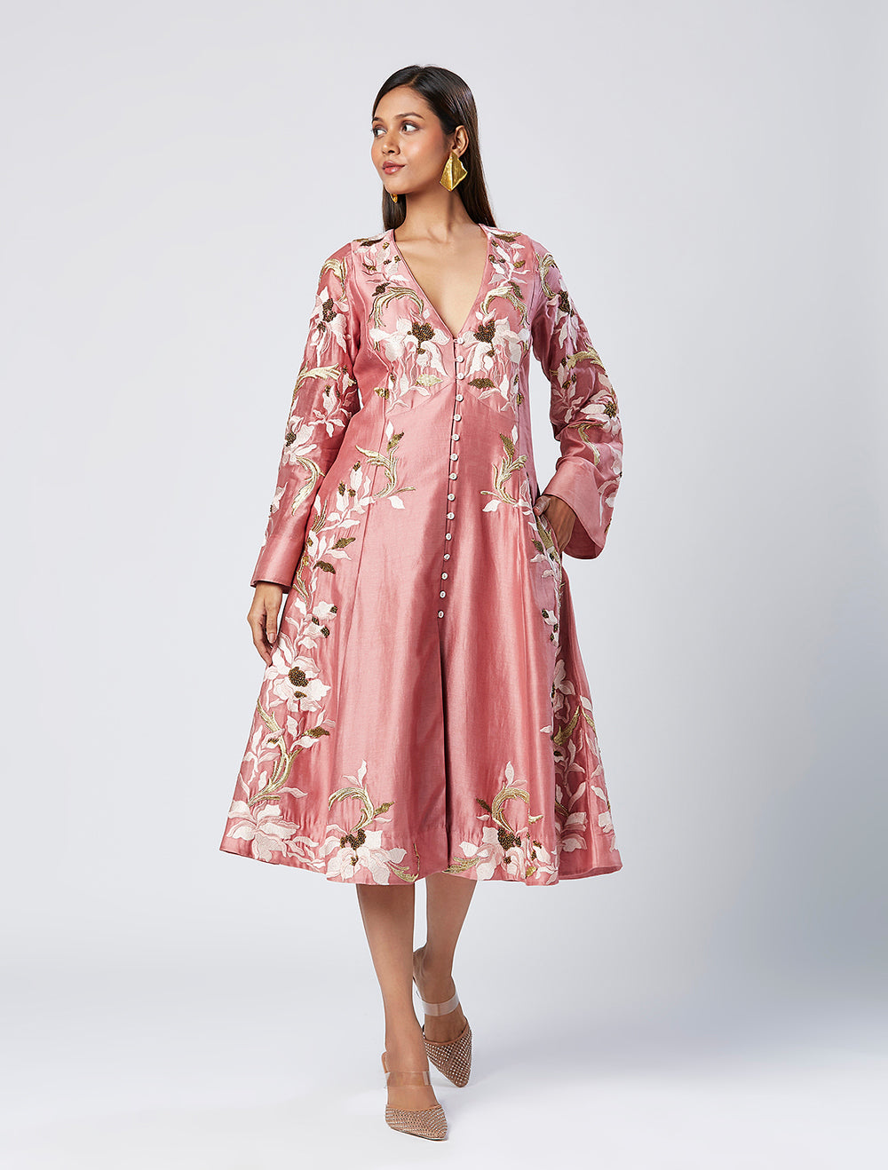 Embroidered Bell Sleeves Midi Dress