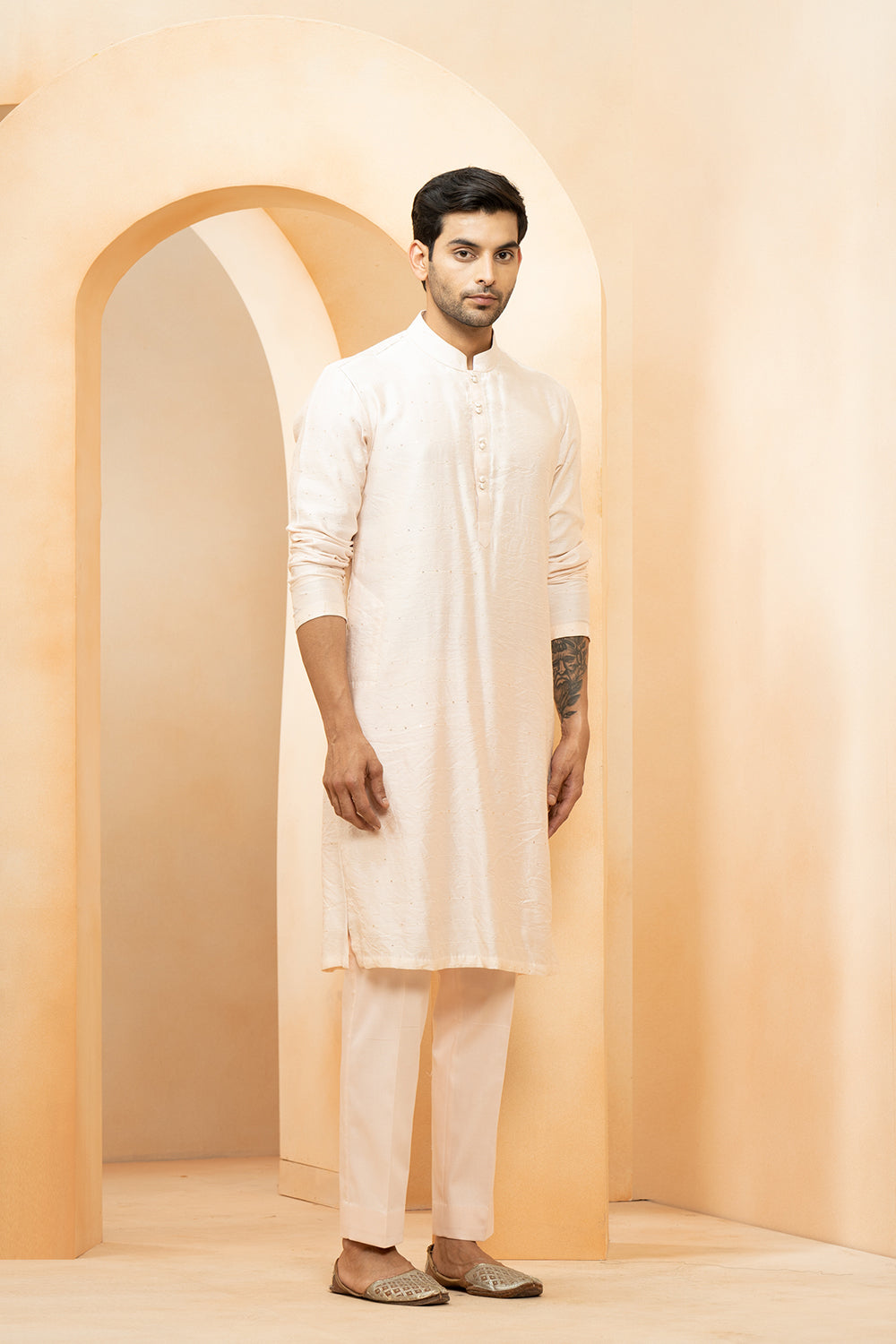 Ivory Chanderi Printed Floral Mughal Bundi Kurta Set For Men