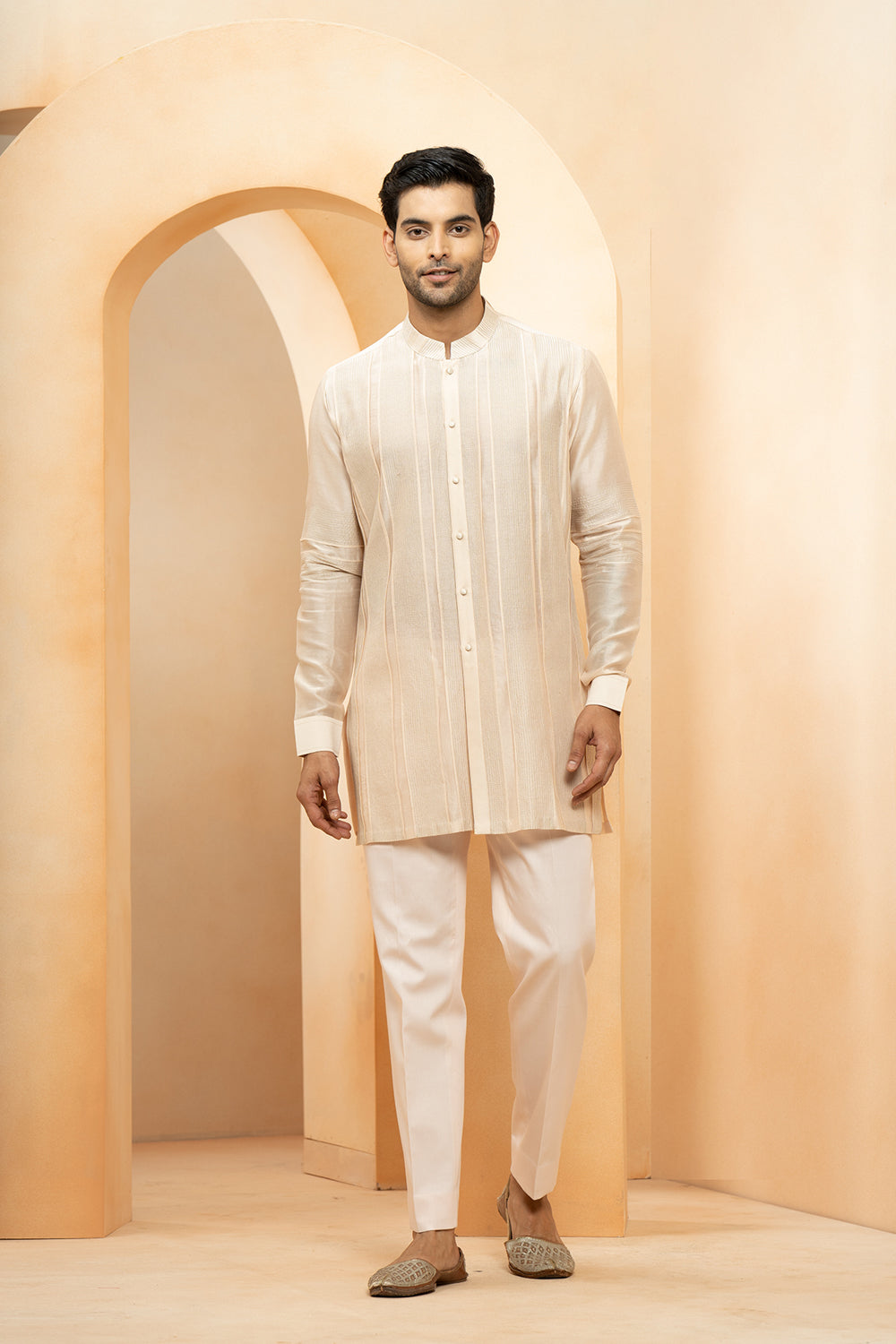 Pink Paisley Embroidered Bundi Kurta Set For Men