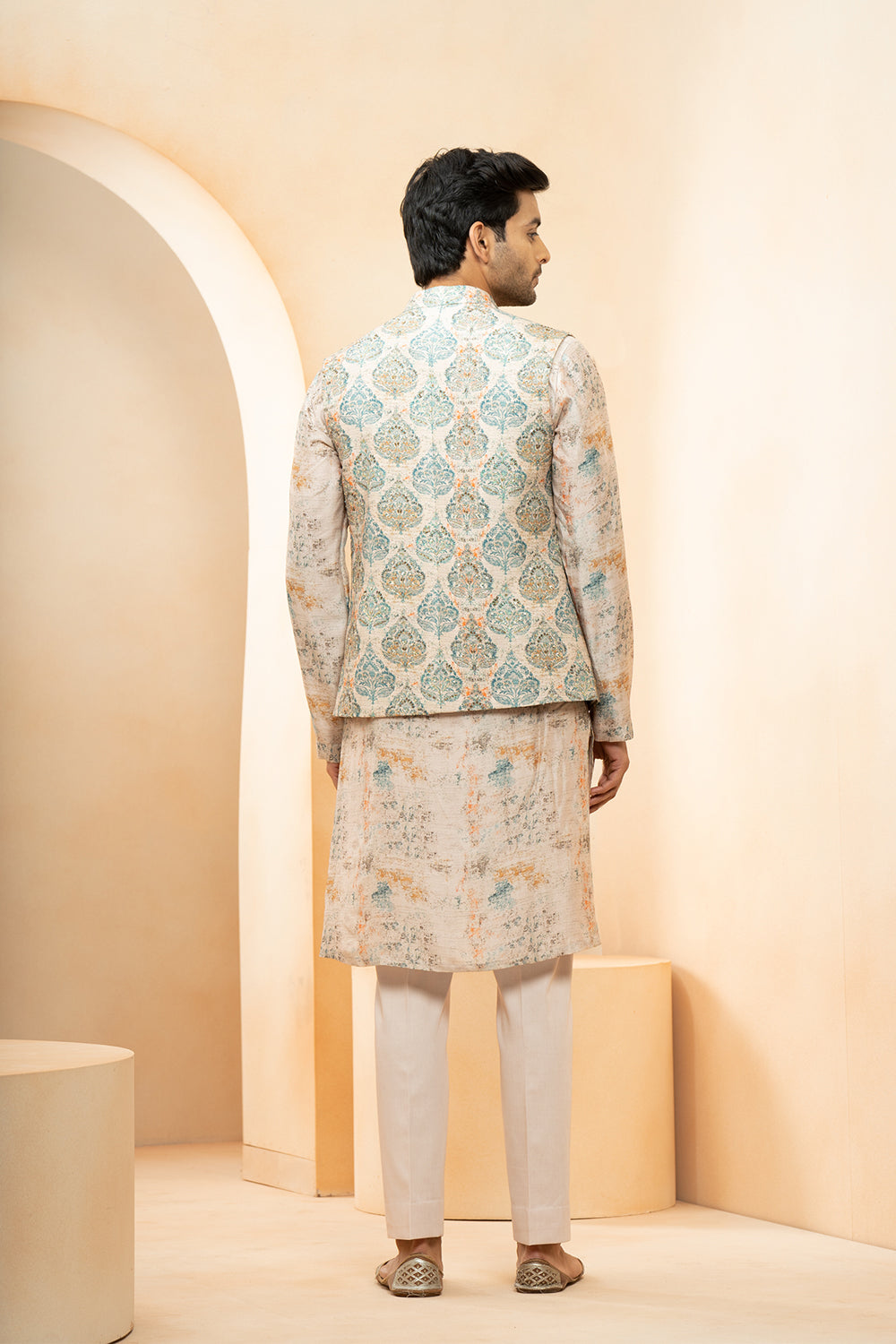 Ivory Chanderi Printed Floral Mughal Bundi Kurta Set For Men