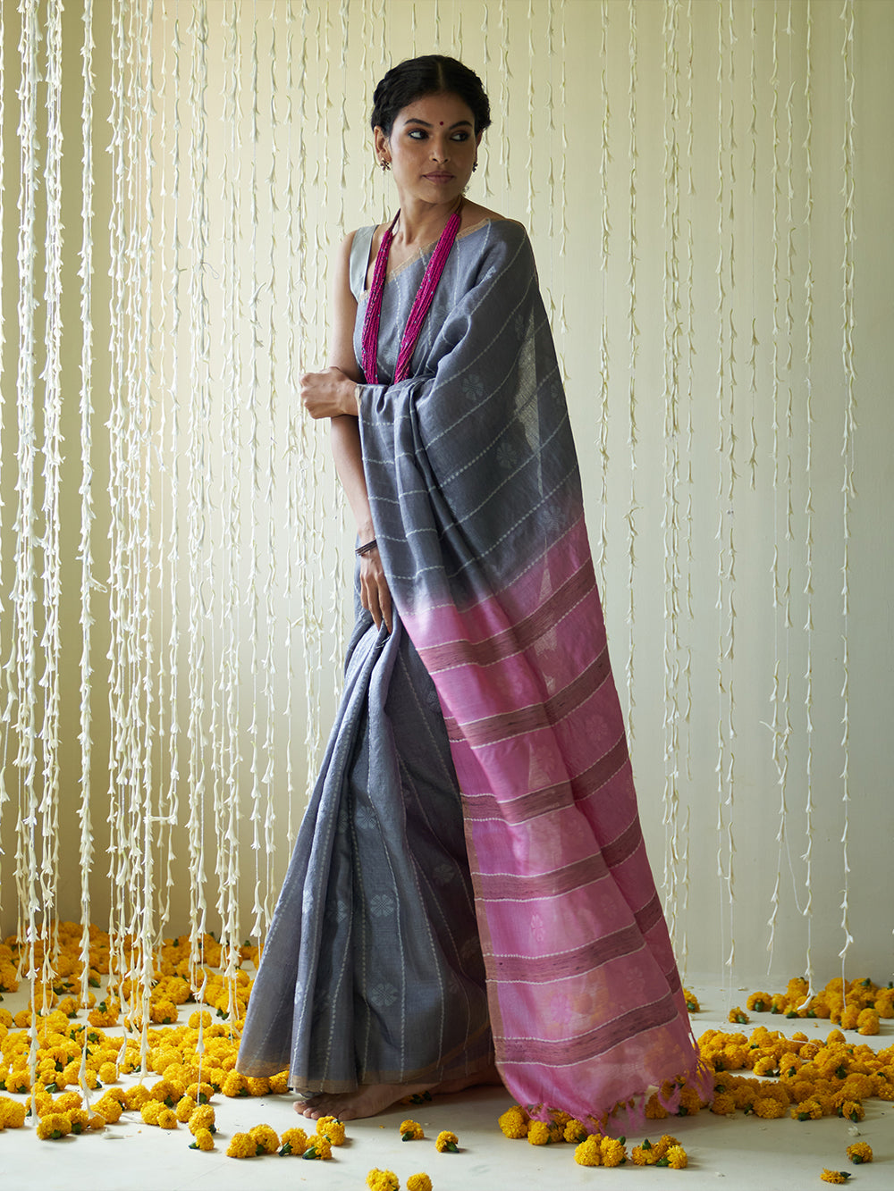 13 Saree Pallu Styles to Add Grace to Wedding Outfits – trueBrowns