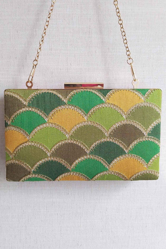 Mehreen Shaded Clutch Green