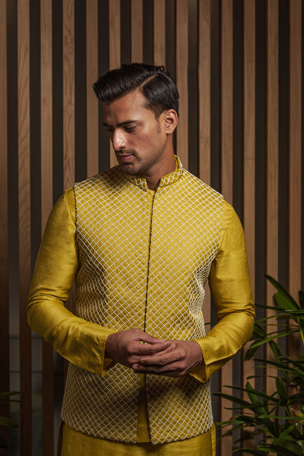 Buy Manara Boys Ethnic Bandi/Nehru Jacket Online - Ciceroni