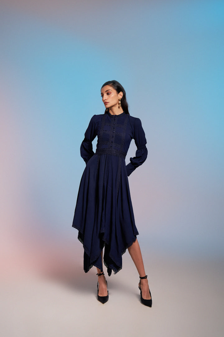 Phoebe Dress With Voluminous Sleeves