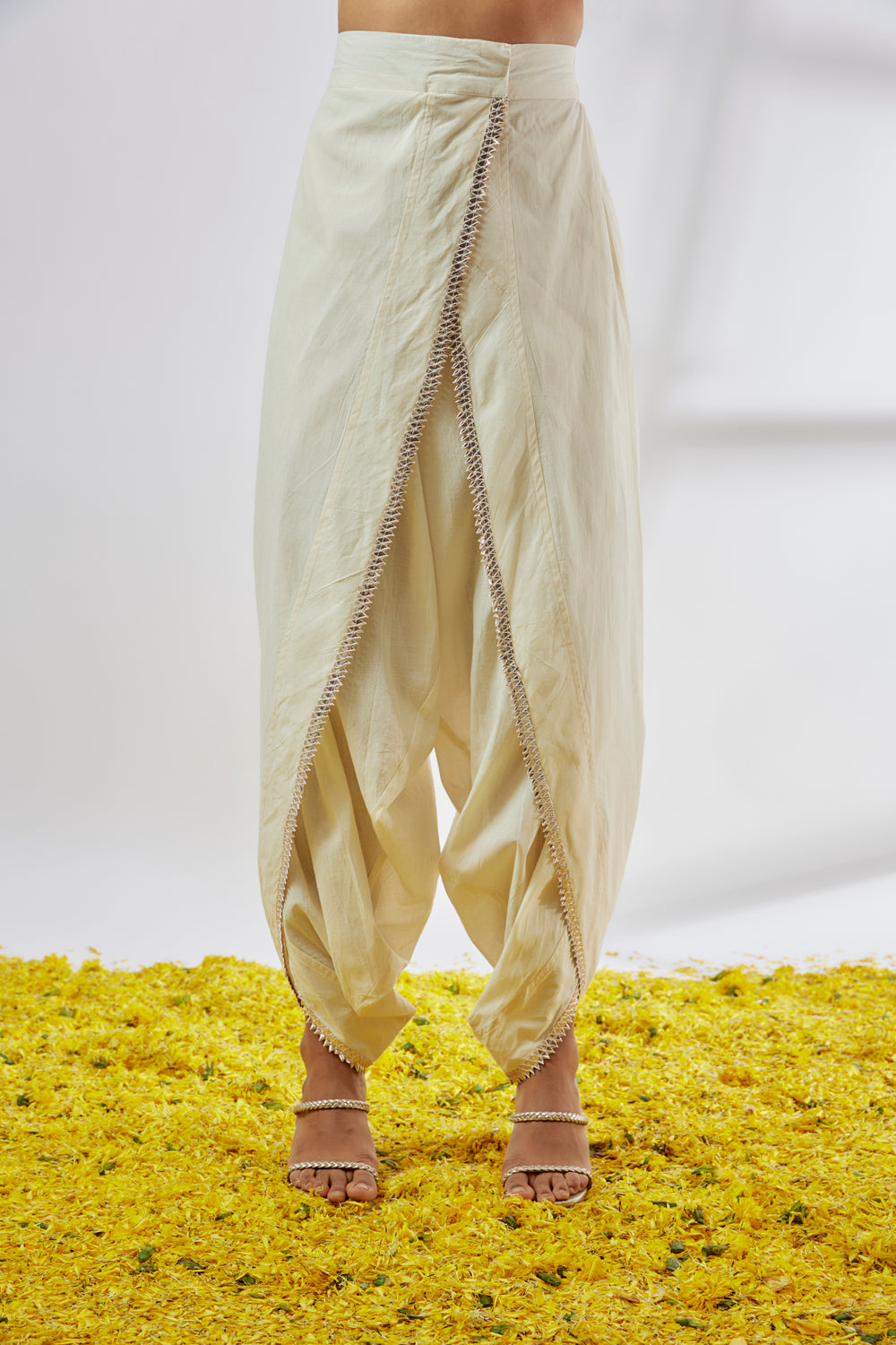 Nasreen Dhoti Set With Dupatta