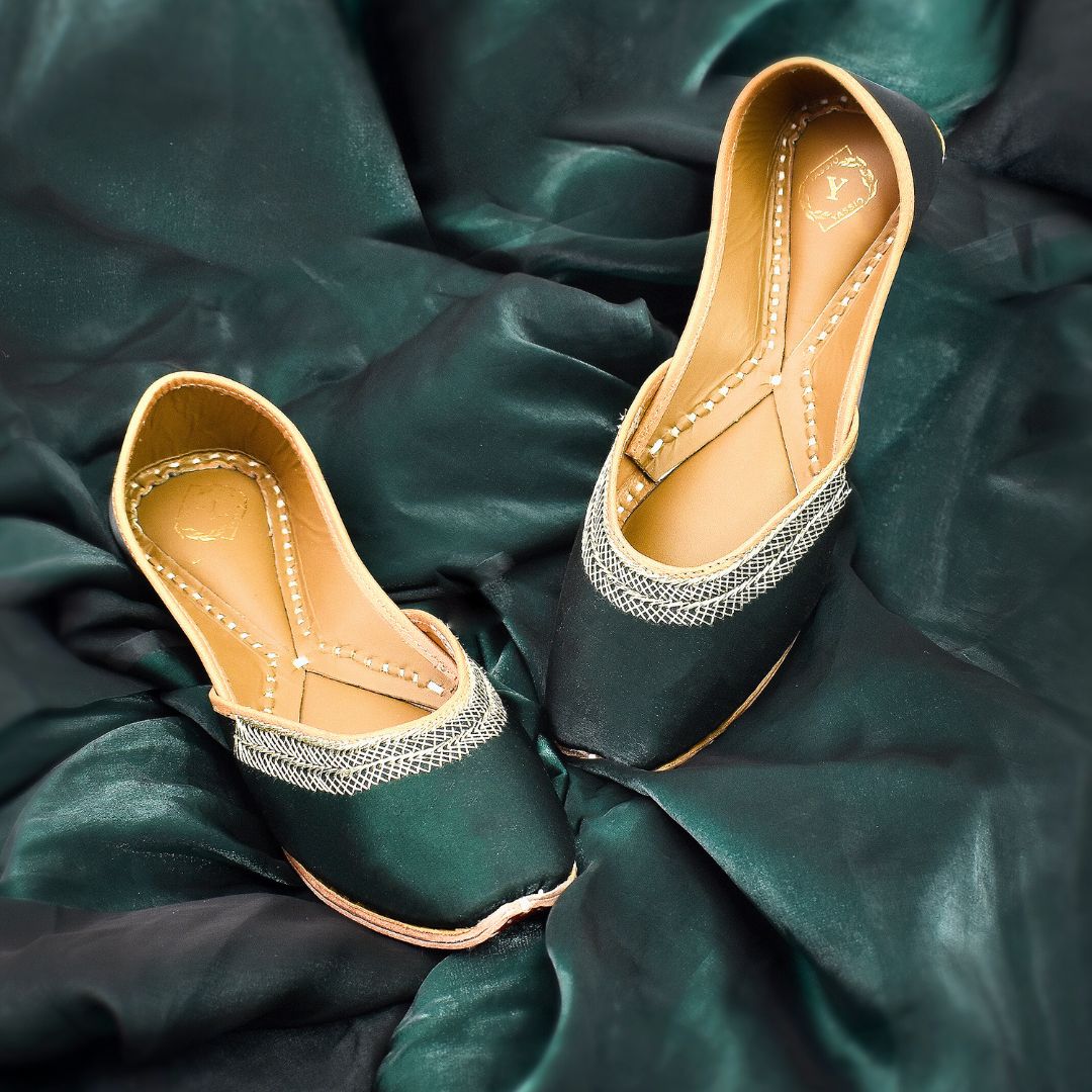 Handcrafted Emerald Green Juttis