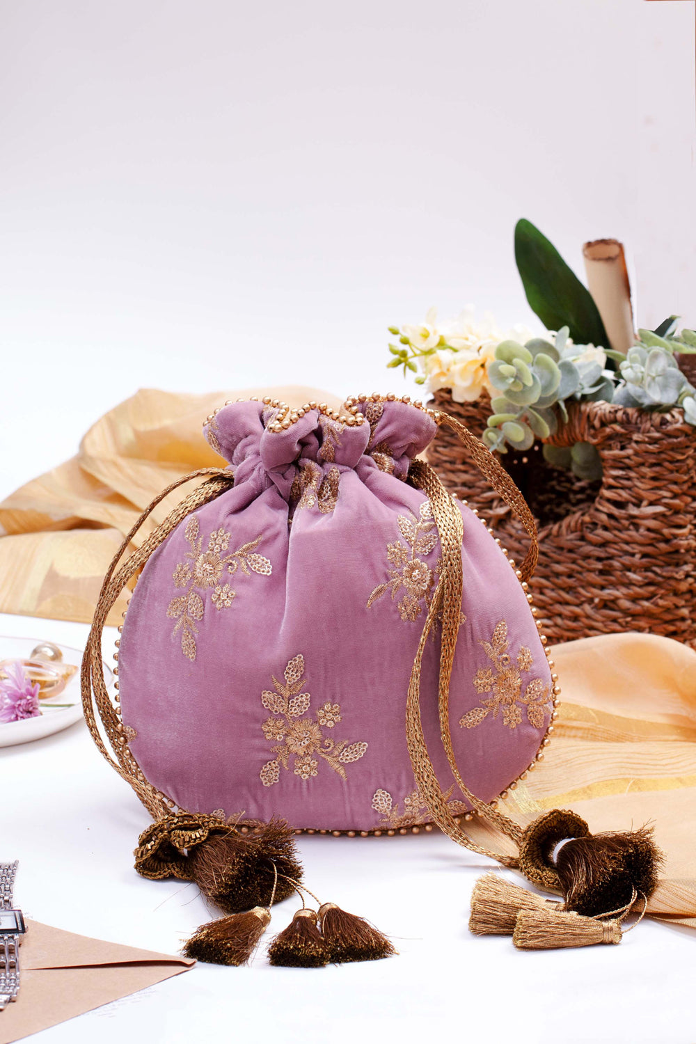 Buy AMYRA Mirai Embroidered Potli Cream online