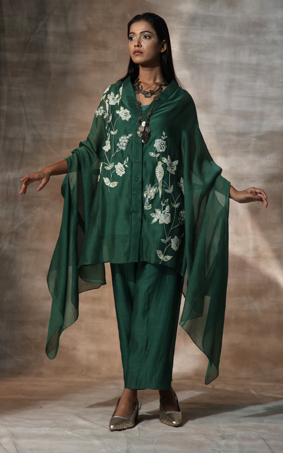 Green Hand Embroiderd Kaftan Set