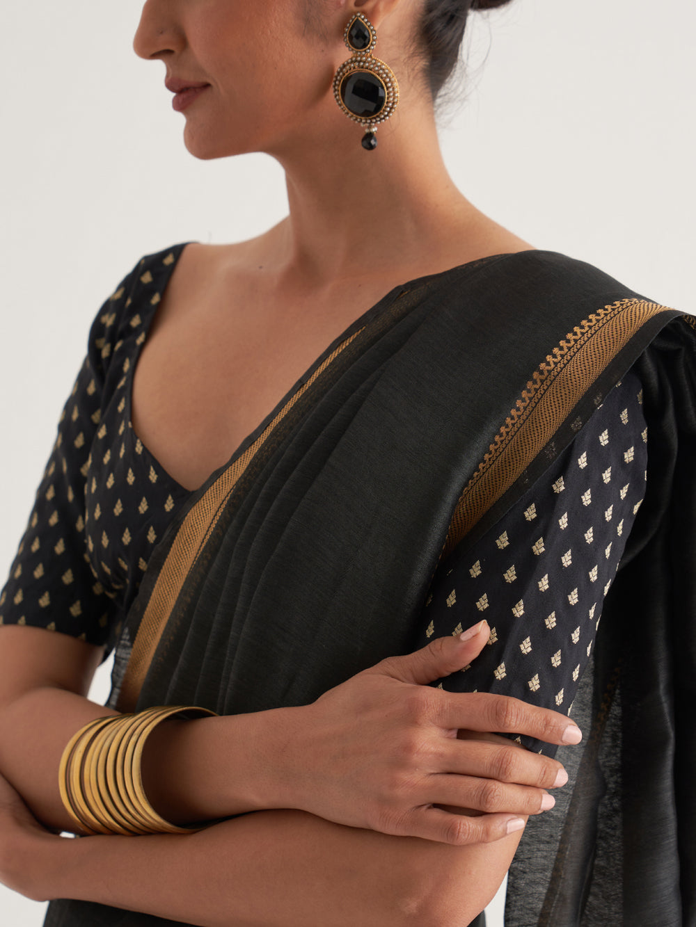 Black Gold Border & Stripes Saree