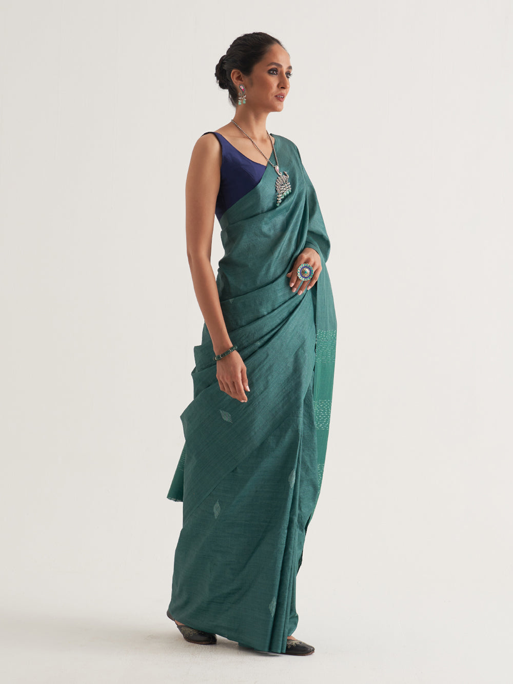 Green White Geometric Motif Woven Saree