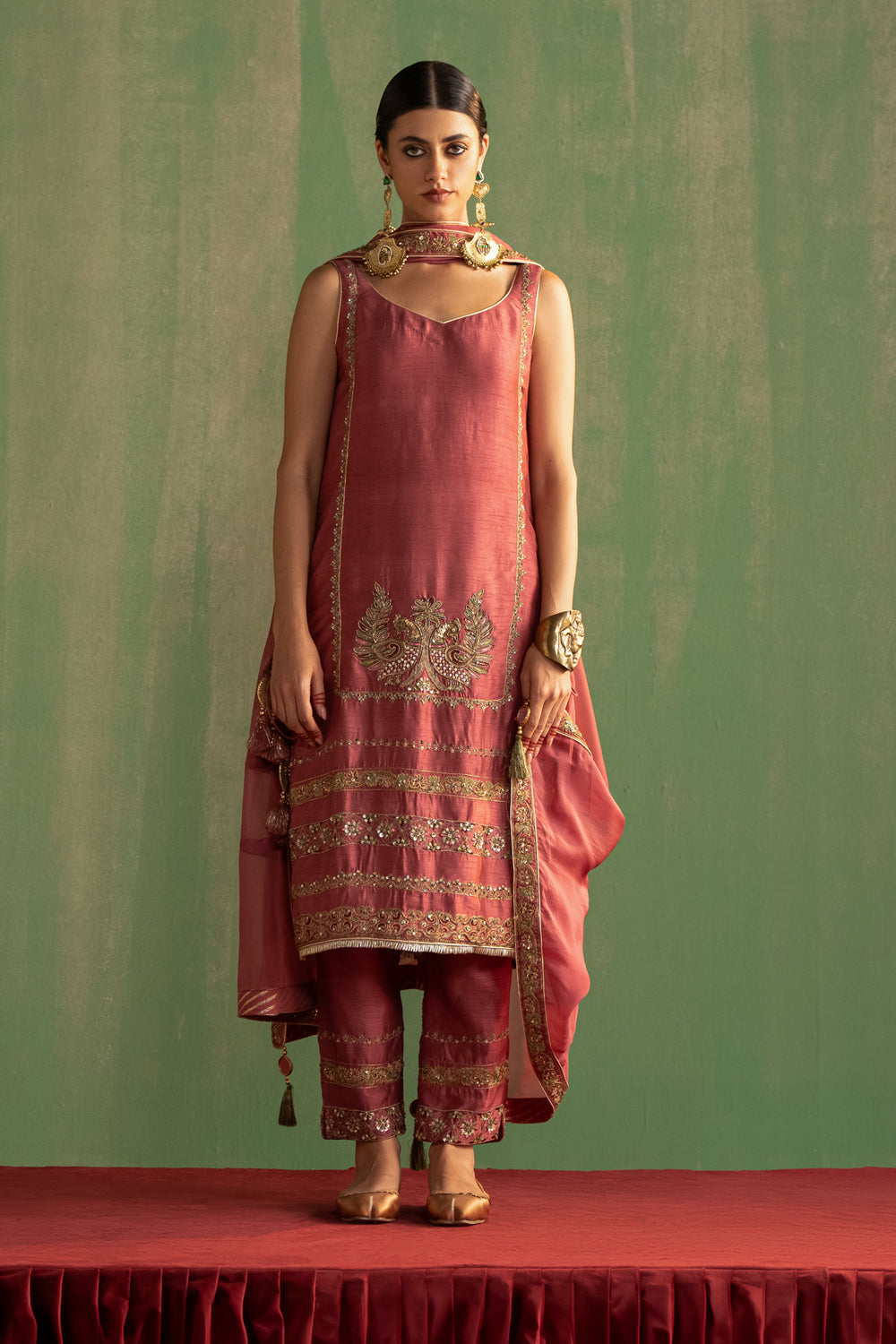 Mauve Hand Embroidered Kurta & Pant Set