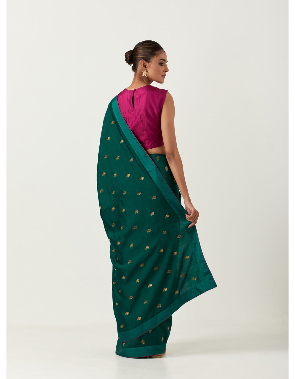 Embroidered Floral Hazzarbuti Saree With Blouse