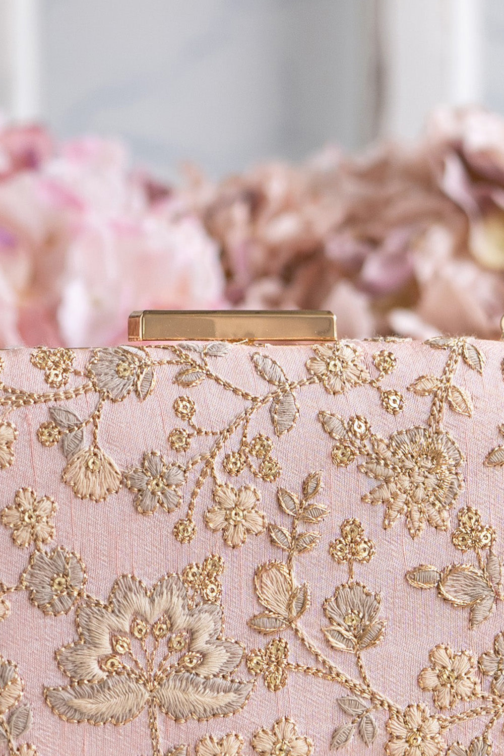 Leya Embroidered Clutch With Sling Peachy Pink