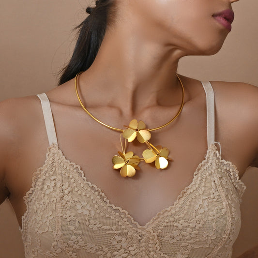Gold Plated Floral Pattern Necklace