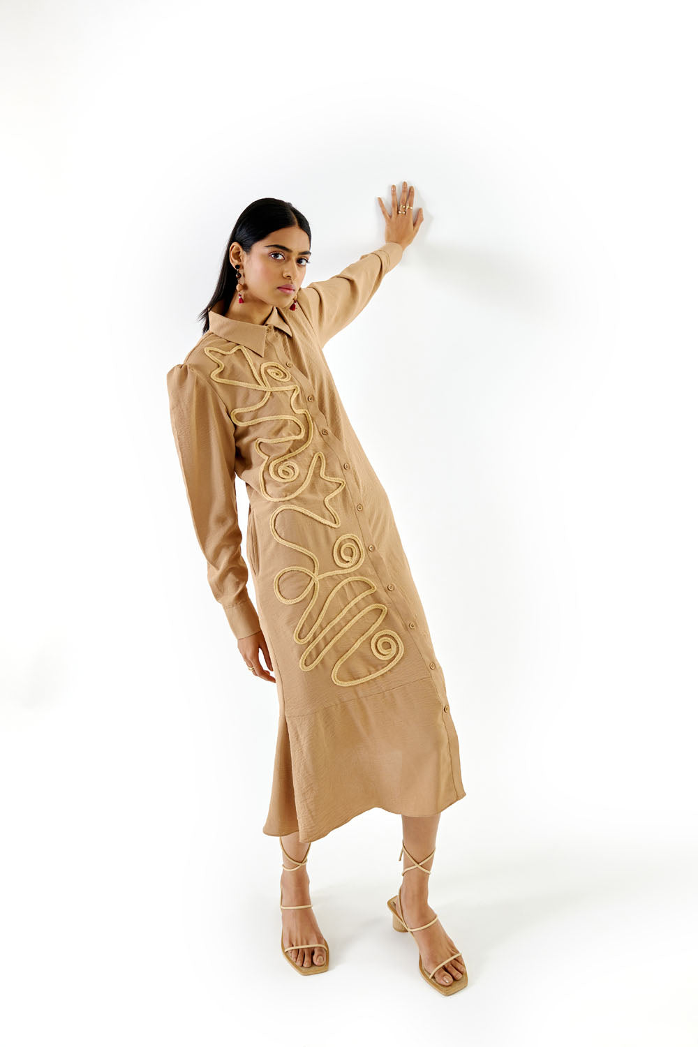 Straight Embroidered Dress with Puffed Sleeves